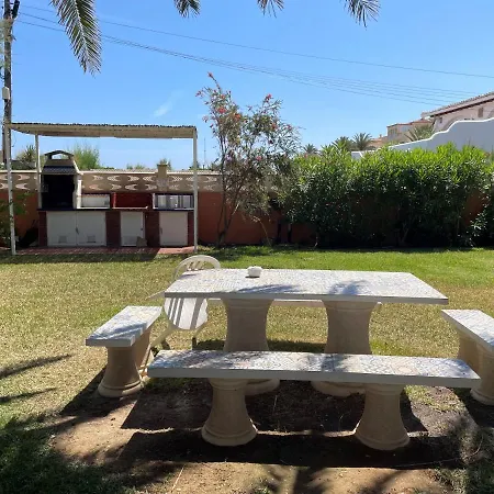 Tetom Primera Linea De Playa Apartmán
